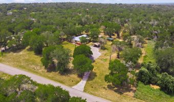 1027 Bluebonnet, Adkins, TX 78101
