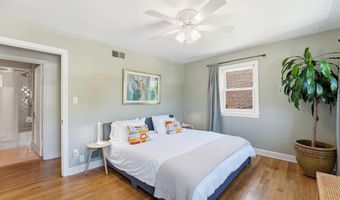 510 26TH Rd S, Arlington, VA 22202