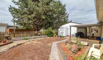 3800 Mountain View Dr SE 33, Albany, OR 97322