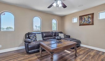 4484 E RUNAWAY BAY Dr, Chandler, AZ 85249