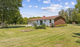 2300 Seiler Rd, Alton, IL 62002