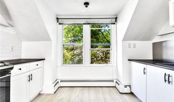 86 Woodward Ave 2, East Providence, RI 02914