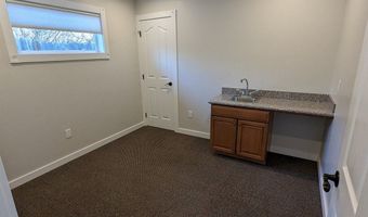 616 HEMLOCK St, Brookings, OR 97415