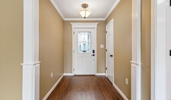 1864 Falcon Way, Benton, AR 72015