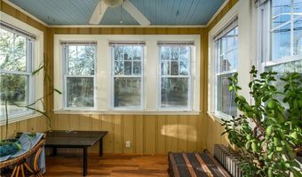 83 Lyndon Rd, Cranston, RI 02905