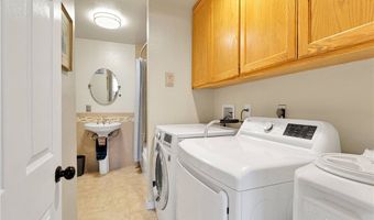 11635 W Locust Ln, Apple Valley, CA 92308