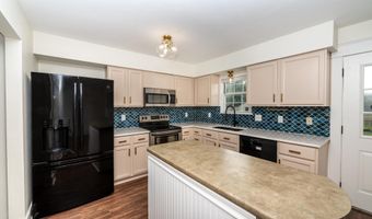 110 CARLISLE Dr, Dover, DE 19904