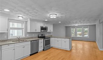 84 Phillip Ave, Cumberland, RI 02864