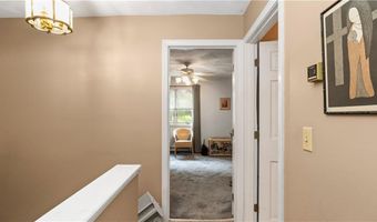 36 Primrose Ln 36, North Providence, RI 02904