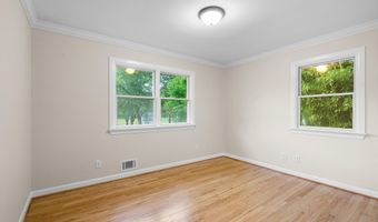 7100 OLD CHAPEL Dr, Bowie, MD 20715