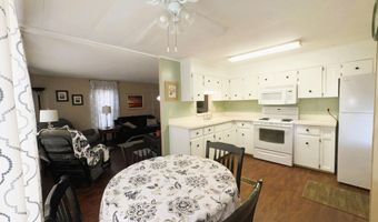 905 Dogwood Dr, Barefoot Bay, FL 32976