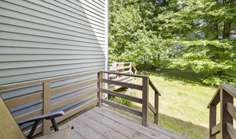 135 Fairway Dr 135, Cheshire, CT 06410