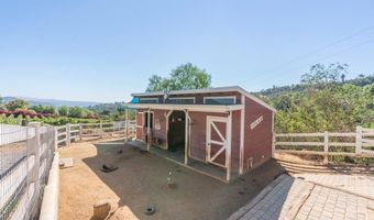 3563 Canonita Dr, Fallbrook, CA 92028