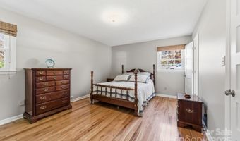 500 Old Haw Creek Rd, Asheville, NC 28805