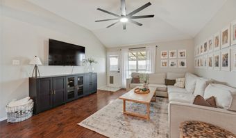 300 Meadow View Ln, Anna, TX 75409