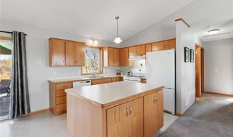 215 Ash St E, Annandale, MN 55302