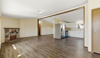 23594 Lawrence 1200, Aurora, MO 65605