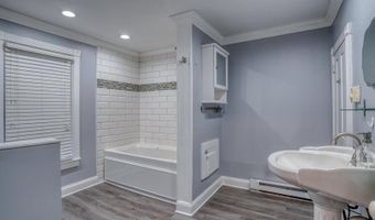 12 W MISPILLION St, Harrington, DE 19952