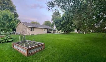 405 Sun Cir, Avon, MN 56310