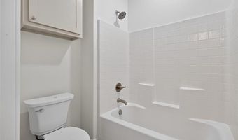 207 Lindsey Ave, Adair, OK 74330