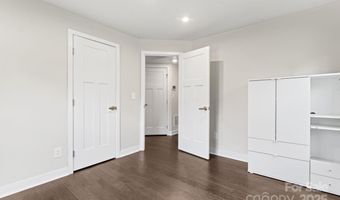 3003 Salix Bend Dr, Charlotte, NC 28205