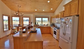 6 Chondell Dr, Cody, WY 82414