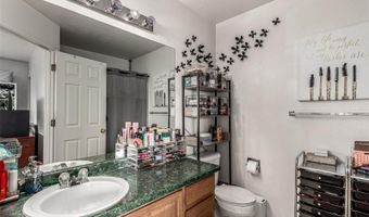 2039 Espana Way, Aurora, CO 80011