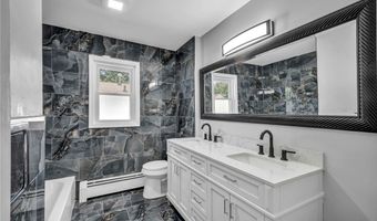 256 High Grove Blvd, Akron, OH 44312
