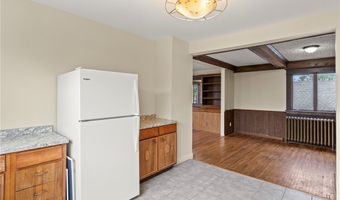 540 Longmeadow Rd, Amherst, NY 14226