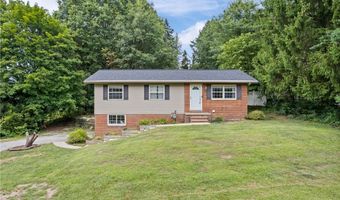 341 Abbyshire Rd, Akron, OH 44319