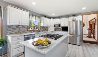 6095 E Division Rd, Angola, IN 46703
