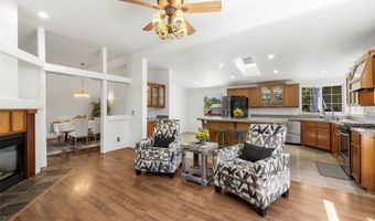 4919 G Loop Rd, Bow, WA 98232