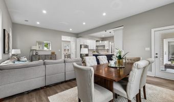 735 N GEORGE MASON Dr, Arlington, VA 22203