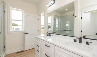 7 JOCKEY Ct, Berlin, MD 21811
