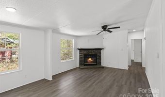 5 Concord Knoll Ln, Asheville, NC 28803