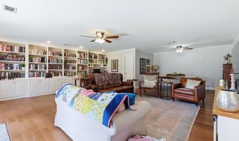 901 W Iowa St, Beebe, AR 72012