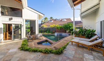 610 Milokai St, Kailua, HI 96734