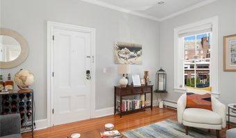 109 Church St 3, Newport, RI 02840