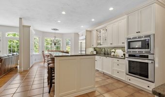 98 Fox Run Rd, Bolton, MA 01740