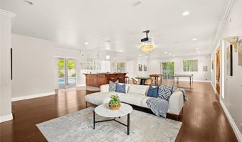 1118 S 6th Ave, Arcadia, CA 91006