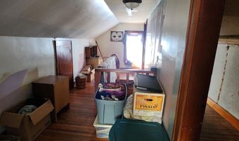 805 E 5th St, Atlantic, IA 50022