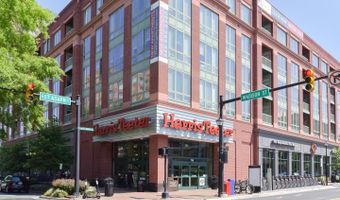 925 N FAIRFAX St 1104, Alexandria, VA 22314