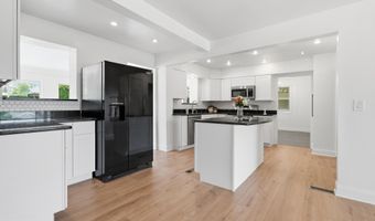1138 E TREMONT St, Allentown, PA 18104