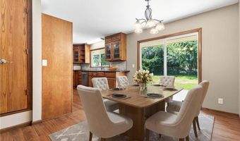 7060 145th St W, Apple Valley, MN 55124