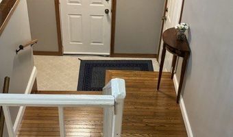 203 CEDARWOOD Ln, Antioch, IL 60002