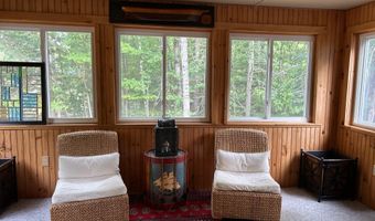 581 E Side Dr, Alton, NH 03810