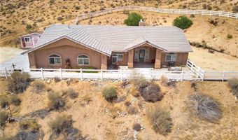 9696 Milpas Dr, Apple Valley, CA 92308