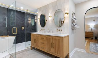 222 CARAVEL Dr, Bear, DE 19701