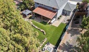 2409 NE Robinson St, Bend, OR 97701