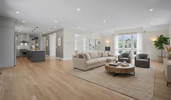 15 Tuscan Ct, Cumberland, RI 02864
